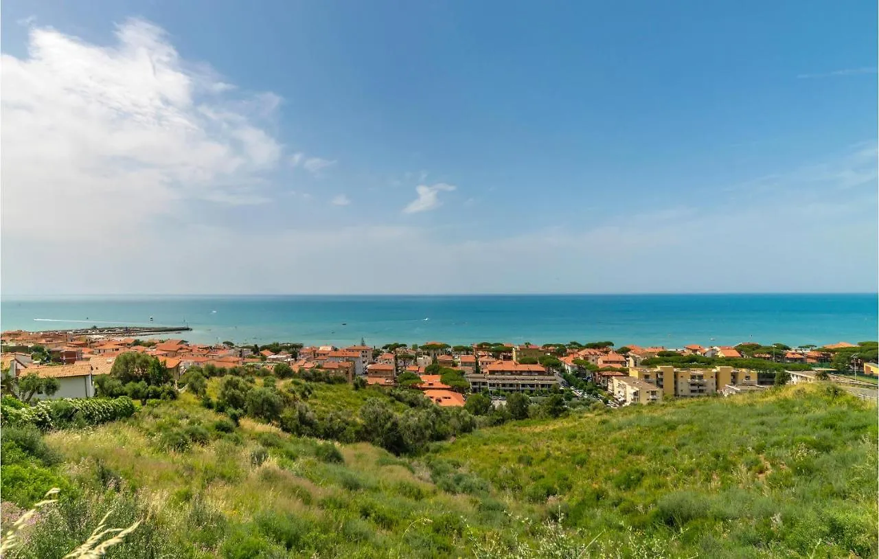 Amazing home in Castiglione della Pesc with 3 Bedrooms Castiglione della Pescaia 0*,