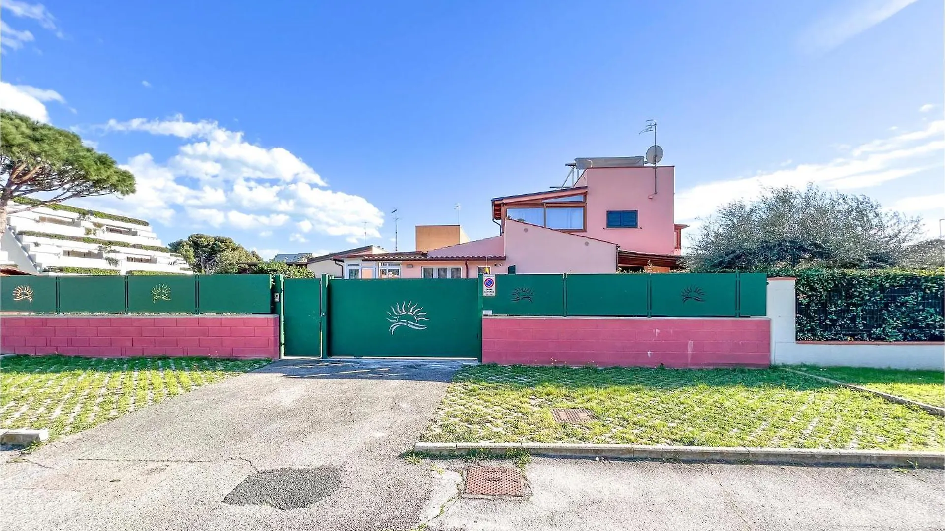 Amazing home in Castiglione della Pesc with 3 Bedrooms Castiglione della Pescaia Casa vacanze