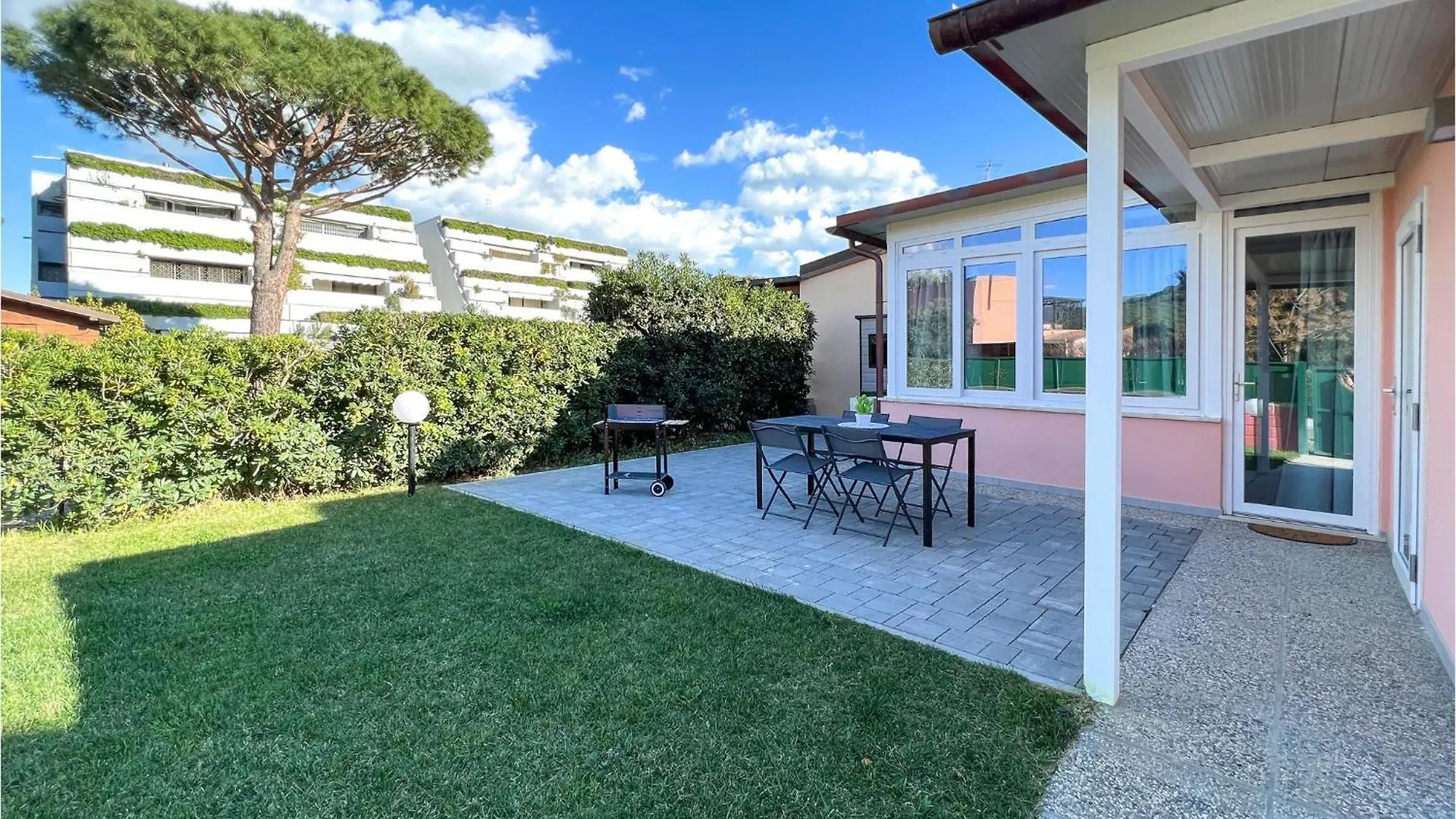 Amazing home in Castiglione della Pesc with 3 Bedrooms Castiglione della Pescaia